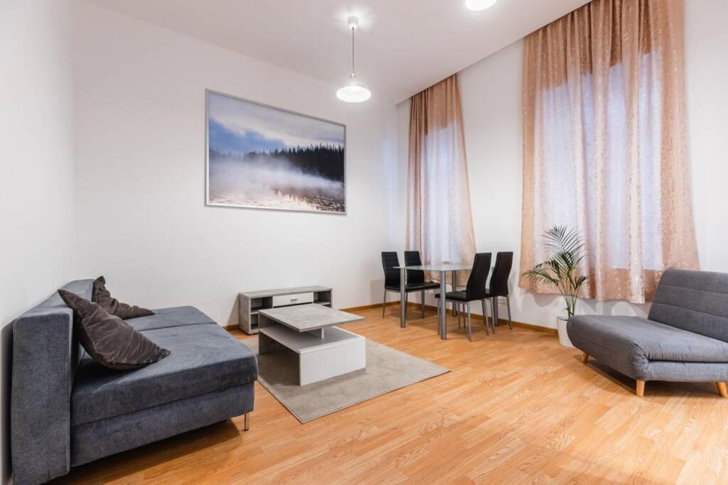 Family Apartment Next To Danube River Wien Exteriör bild